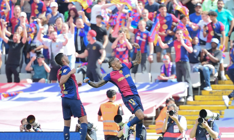 Barcelona beats Madrid 4-2 in Clasico showdown