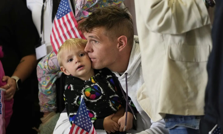 Trump administration welcomes 49 white South Africans as refugees