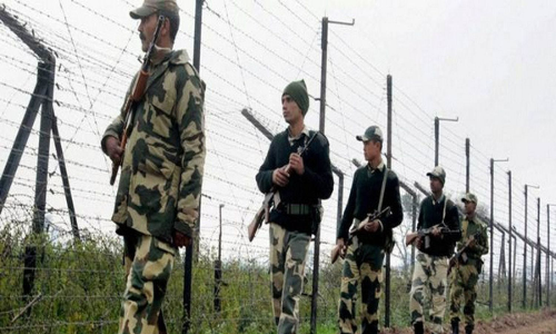 Pakistan hands over BSF jawan to India after 21 days Pakistan hands over BSF jawan to India after 21 days
