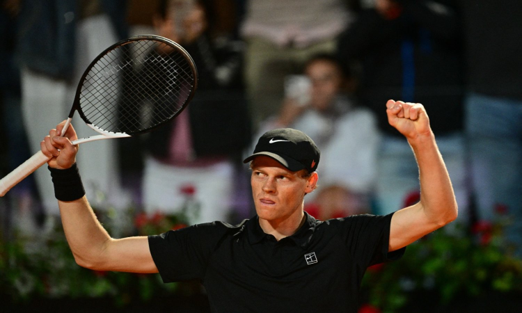 Sinner to renew rivalry with Alcaraz in Italian Open final