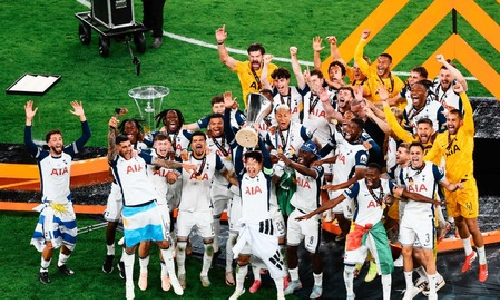 Europa League: Spurs beat Man Utd to lift first trophy in 17 years