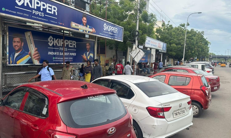Chennai Citizen Connect: Bus stops turn into parking spots on Wallajah Road, action sought