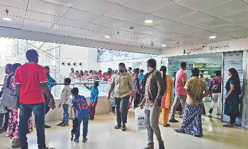 Chennai needs more than one Aadhaar Seva Kendra