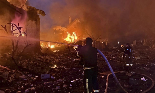 Firefighter dies as forest fire rages in Turkey Firefighter dies as forest fire rages in Turkey