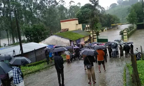 Nilgiris tourism takes a hit amid incessant rains Nilgiris tourism takes a hit amid incessant rains
