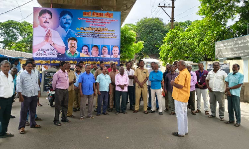 Tiruchy Tangedco staff voice out for UP discom workers