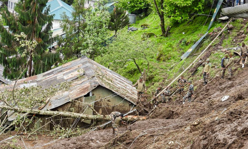 NDRF team rushed to Chhaten for search operations for missing soldiers