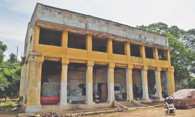 Retired surveyor alleges MGRs property usurped