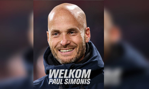 Wolfsburg hires surprise Dutch Cup winner Paul Simonis as new coach