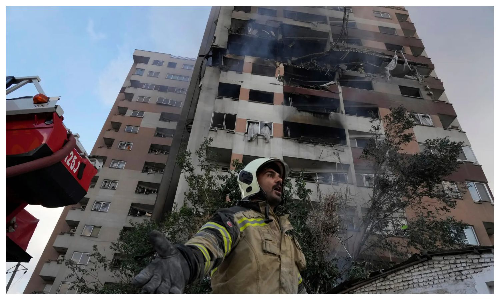 Israel attacks Irans nuclear, missile sites, prompting Iranian drone-strike retaliation