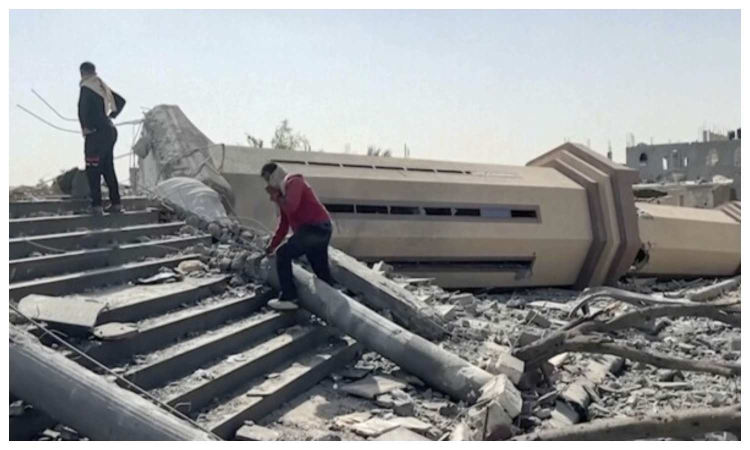 Iran calls nuclear talks with US meaningless after Israeli strikes Iran calls nuclear talks with US meaningless after Israeli strikes