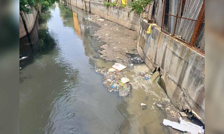 Kodungaiyur residents live in fear of flooding as canals turn dumpyard