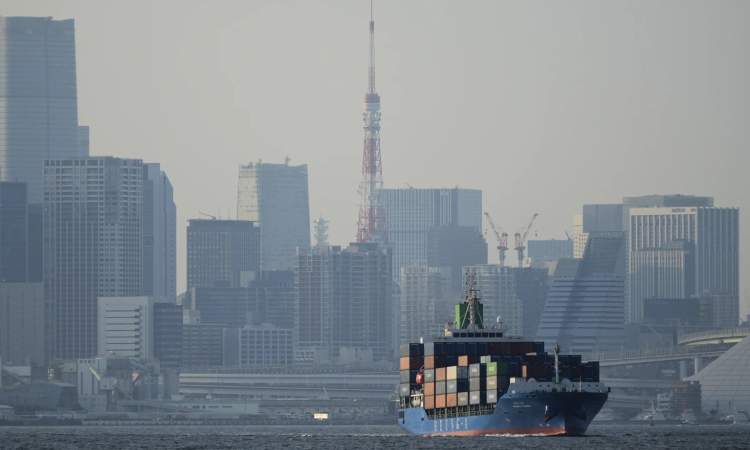 Japan records trade deficit as exports suffer from Trumps tariffs Japan records trade deficit as exports suffer from Trumps tariffs