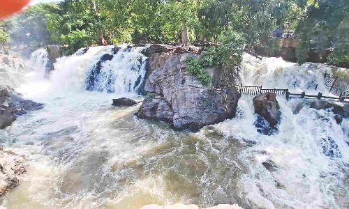 Inflow at Hogenakkal surges, water flow from Mettur to Delta increased