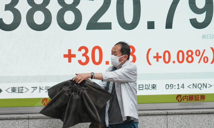 Asian shares gain as investors shift focus to Federal Reserve, tariffs Asian shares gain as investors shift focus to Federal Reserve, tariffs