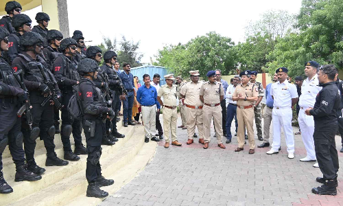 Major coastal security exercise thwarts simulated attacks, rescues hostages off TN coast