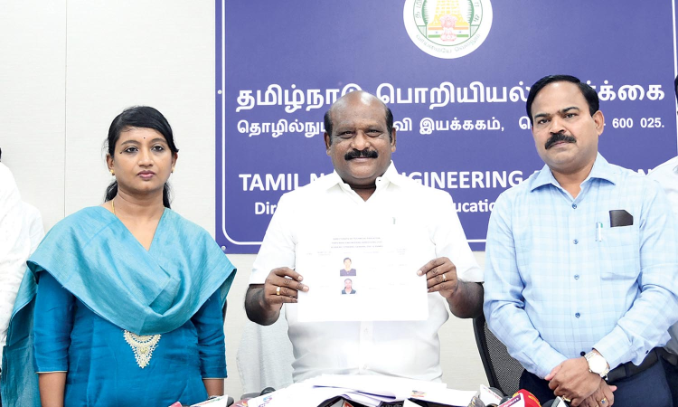 Upload work experience by Dec 5 for asst professor role in govt arts & science college