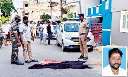 Tirupur murder: Search on to nab two more suspects Tirupur murder: Search on to nab two more suspects