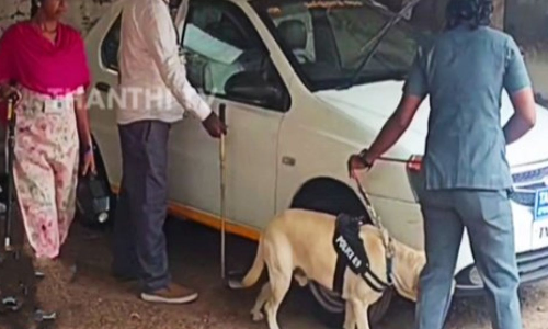 Hoax bomb threats trigger tension at Coimbatore, Salem Collectorate Hoax bomb threats trigger tension at Coimbatore, Salem Collectorate