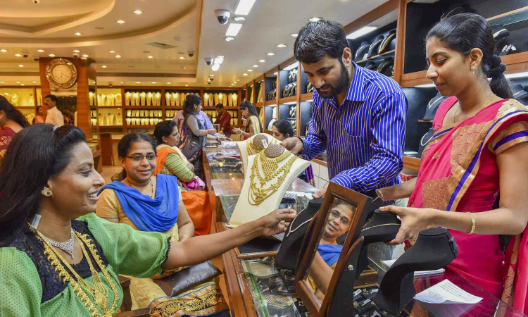 Gold price in Chennai records rise on July 12, 2025