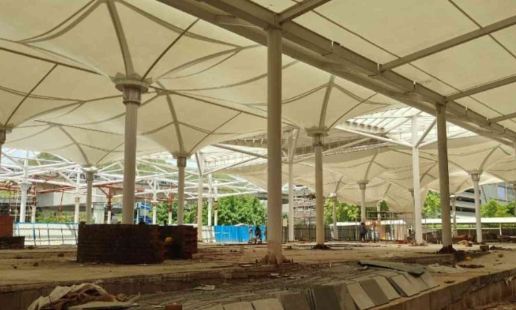 Delay in lounge construction at Chennai Airport irks travellers