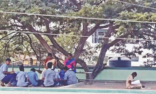 Lack of classrooms in Tirupur school force students outdoors