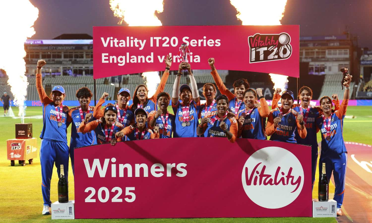 India loses 5th T20I by 5 wickets but wins series 3-2 India loses 5th T20I by 5 wickets but wins series 3-2