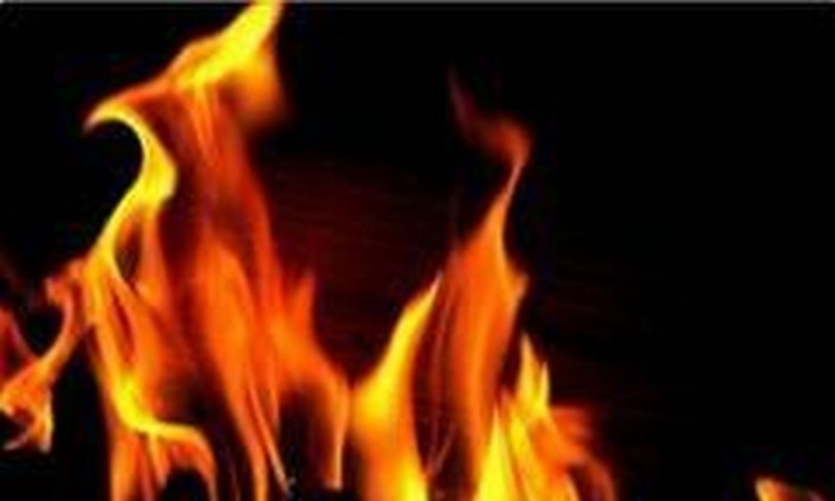 Andhra Pradesh: Fire breaks out in stationed train coaches at Tirupati Railway Station