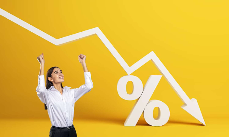 Why do personal loan interest rates vary between lenders?