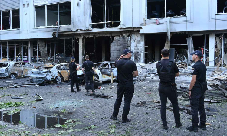 Russian attacks in Ukraine kill child, wound 24 before planned direct peace talks Russian attacks in Ukraine kill child, wound 24 before planned direct peace talks