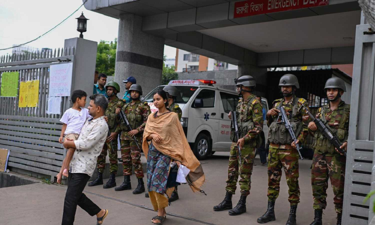 Students protests to demand accurate info as Bangladesh school jet crash toll rises to 31 Students protests to demand accurate info as Bangladesh school jet crash toll rises to 31