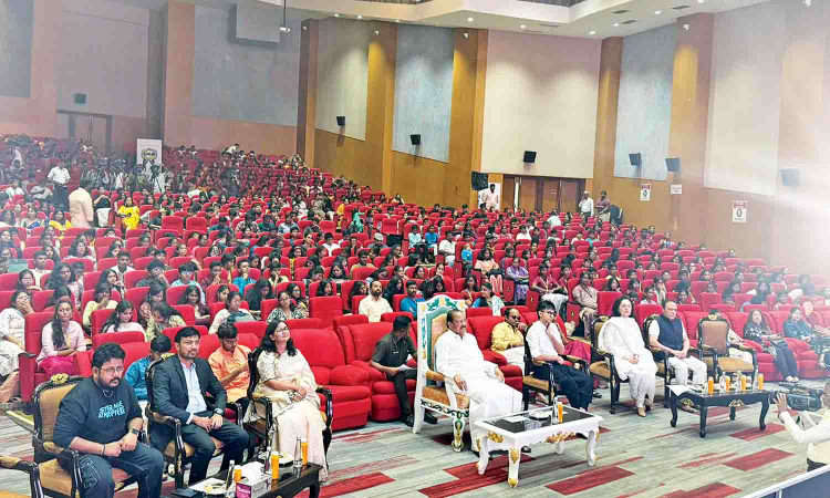 PM Modi now a global face despite never going to a convent: Former VP Venkaiah Naidu