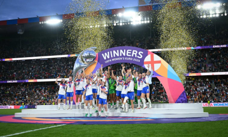 Lionesses triumph: England go to Downing Street to celebrate Euro 2025 victory Lionesses triumph: England go to Downing Street to celebrate Euro 2025 victory