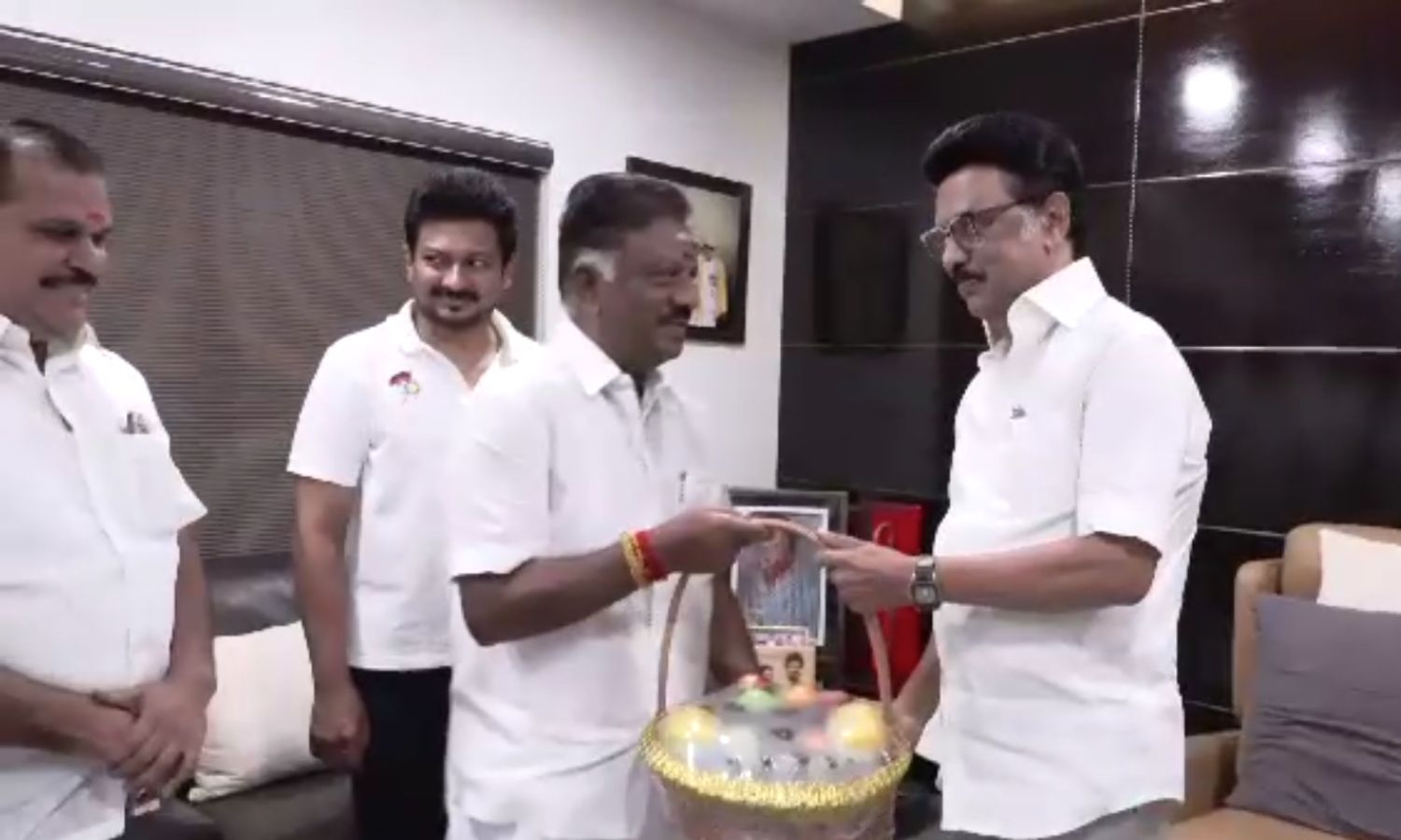 Panneerselvam exits NDA, meets CM Stalin hours later