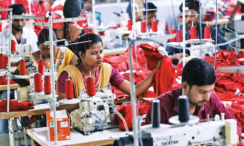 Trump’s 25% tariff shock triggers panic among TN leather, gems & textile exporters