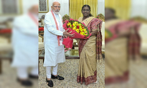 PM Modi meets President Murmu