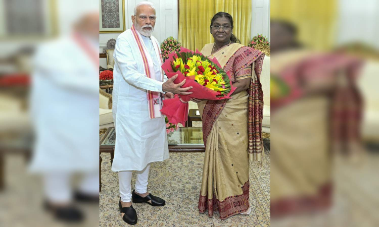 PM Modi meets President Murmu