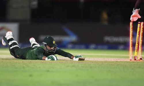 Pakistan wins 3rd T20 by 13 runs to clinch a 2-1 series victory over West Indies