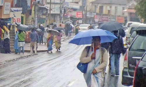 Red alert issued as heavy rains lash across Nilgiris and Coimbatore Red alert issued as heavy rains lash across Nilgiris and Coimbatore