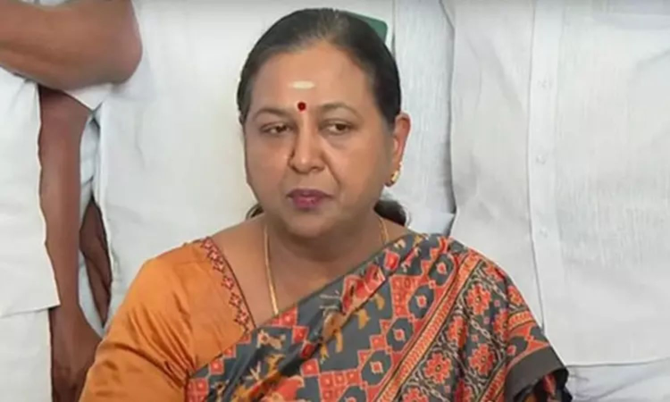 ECI functioning like a puppet, alleges Premalatha Vijayakant
