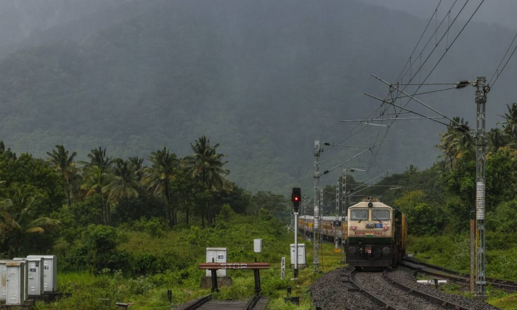 Special trains, extension of spl services from Rameswaram-Tirupati, Central-Shalimar