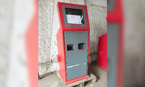 Chennai Citizen Connect: Out-of-service ticketing machine holds up passengers from timely commute at Egmore