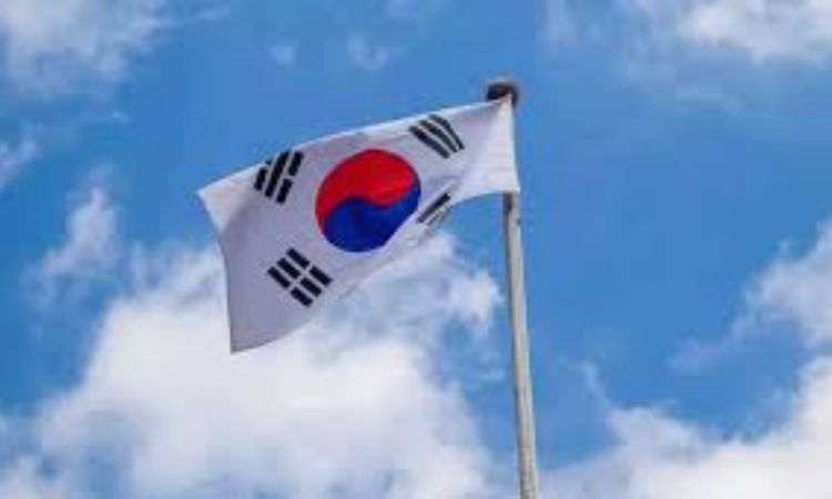 South Koreas military says North Korea removing speakers from their tense border