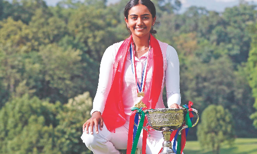 Golfer Ananthi swings for big league