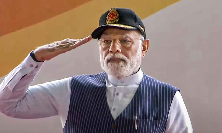 PM Modi to launch yellow line metro, Vande Bharat Express in Bengaluru PM Modi to launch yellow line metro, Vande Bharat Express in Bengaluru