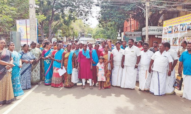 Rameswaram fishers launch strike over frequent arrests by SL Navy