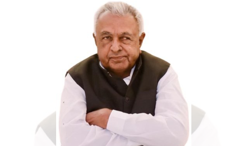 Former Rajasthan Minister Amin Khan rejoins Congress