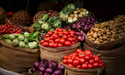 Vegetable prices see slight rise at Koyambedu market on December 4 Vegetable prices see slight rise at Koyambedu market on December 4
