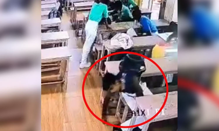 Class 11 student faints and dies inside classroom in Villupuram Class 11 student faints and dies inside classroom in Villupuram