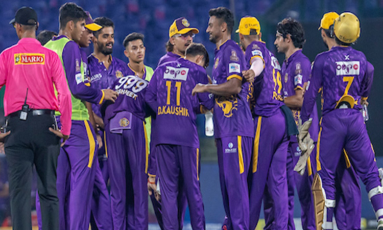 DPL: New Delhi Tigers outclass North Delhi Strikers by 8 wickets